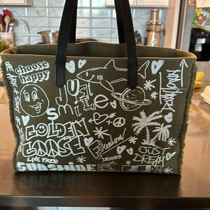 Golden goose doodle tote bag